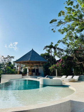 Tregge Surf Camp Uluwatu